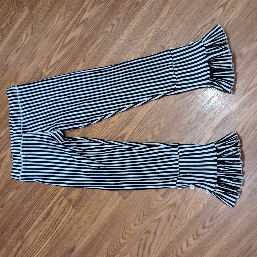 5 & Diamond stripe pants